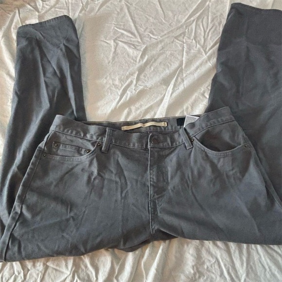 Banana Republic Men's Slim Fit‎ Gray Chino Pants Size 34x30 Casual - Picture 1 of 7